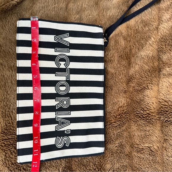 Victoria’s Secret Viral Graphic Stripe Tote & Large Wristlet Pouch (2 Piece) - Picture 10 of 13